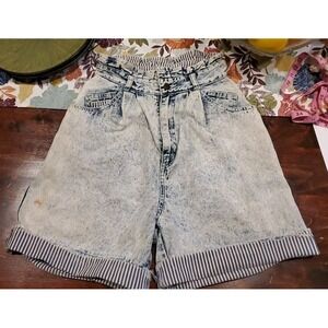 Rio Acid WashedDenim Mom Pleated Jean Shorts Woman's Jr High Rise Pockets